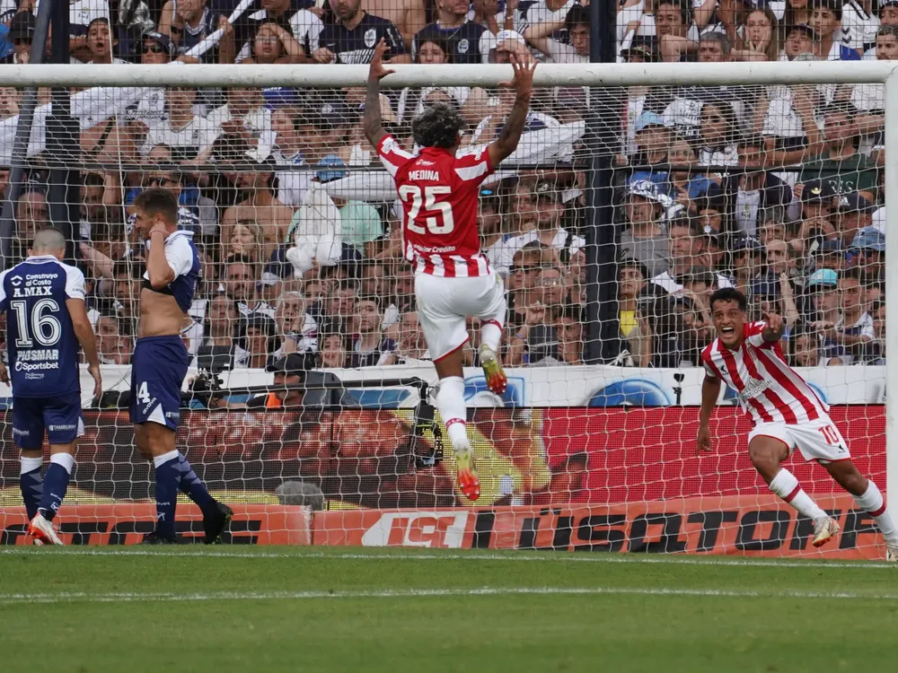 ip6zlPF8L_2000x1500__1