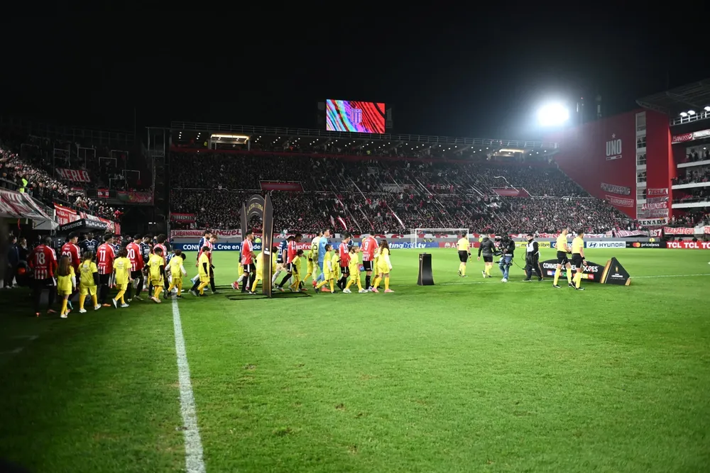 estudiantes_libertadores_menos3mb