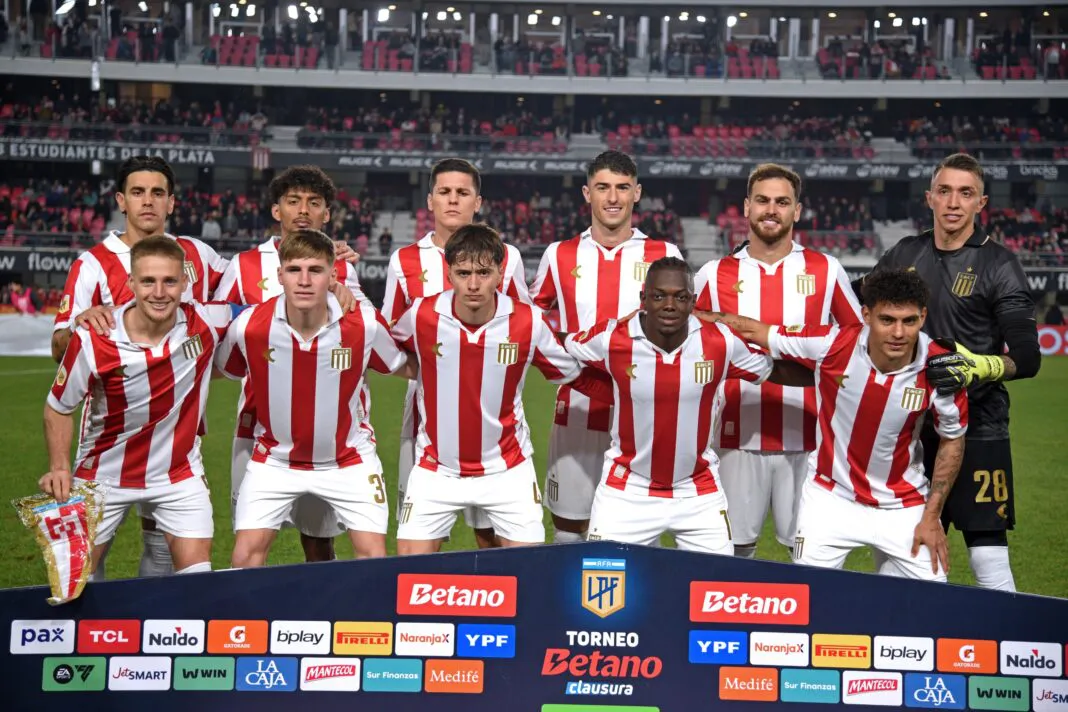 Estudiantes-vs.-Aldosivi-.-formacion-1068x712