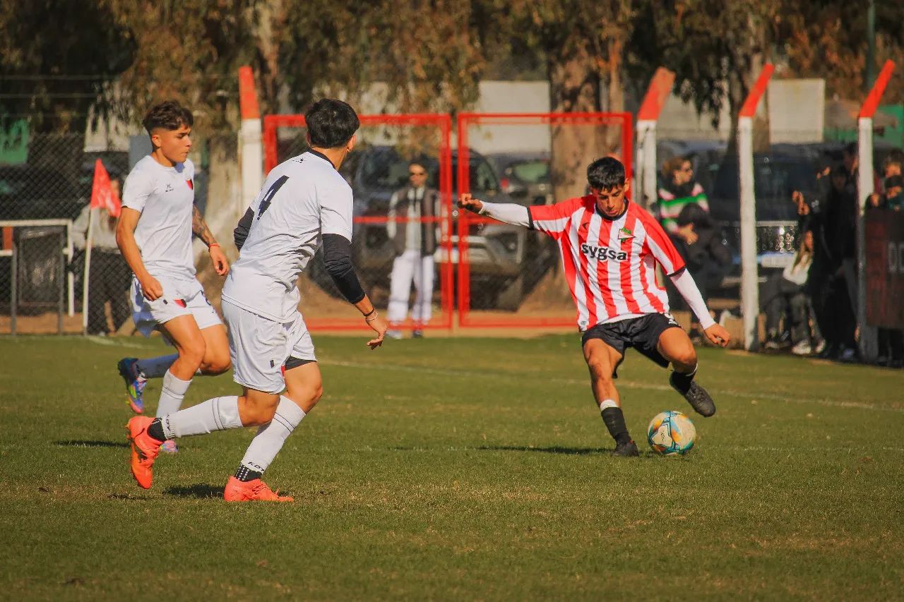 c85d1564-c0f5-434d-a506-fbe990cc4a0f