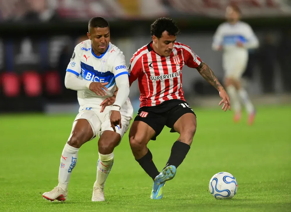 estudiantes-u-catolica-palacios