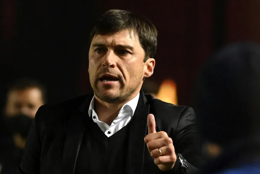 ncbc8fkoO_860x575__1