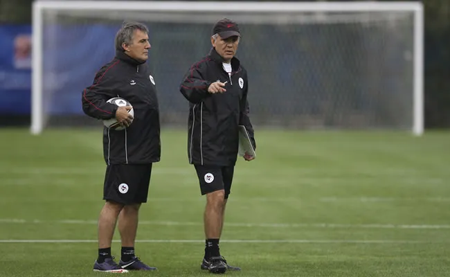 388e2025bdd6426da470731d8a9aee43